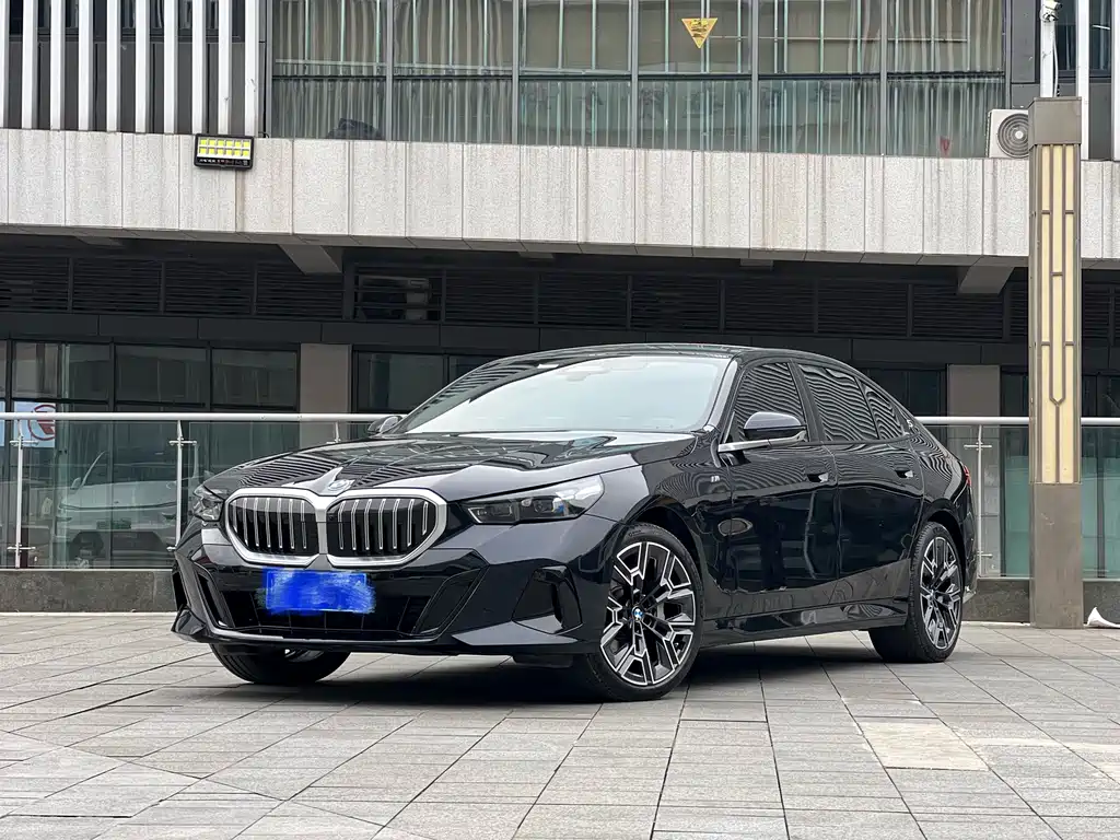 BMW 5 Series 5 2025 530Li Premium M Sport
