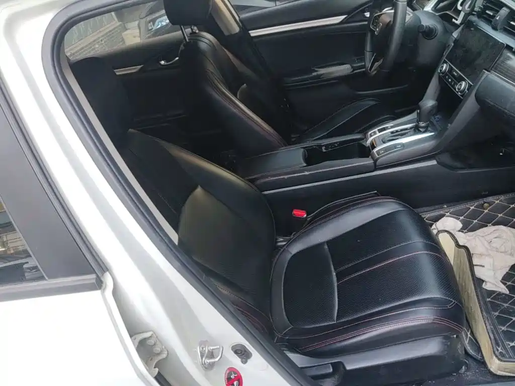 Honda Civic — миниатюра 25