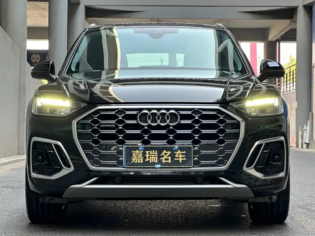 Audi Q5L — миниатюра 2