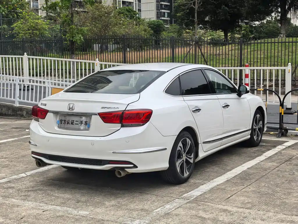 Honda Spirior 2.4L Premium Edition, фото 22