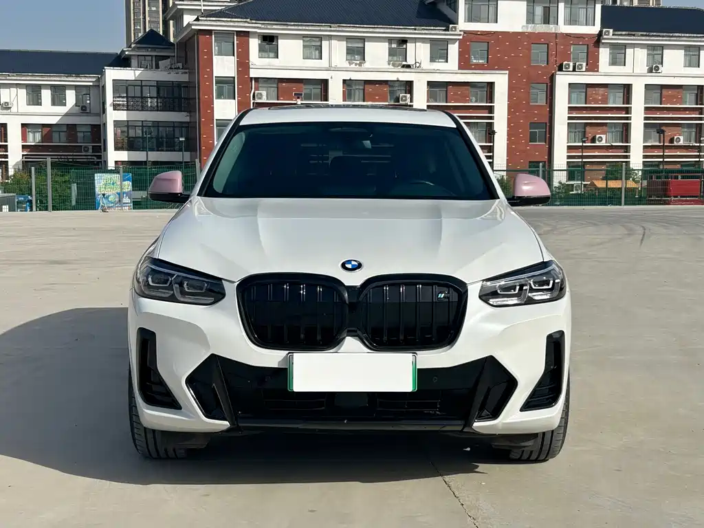 BMW iX3 — миниатюра 2