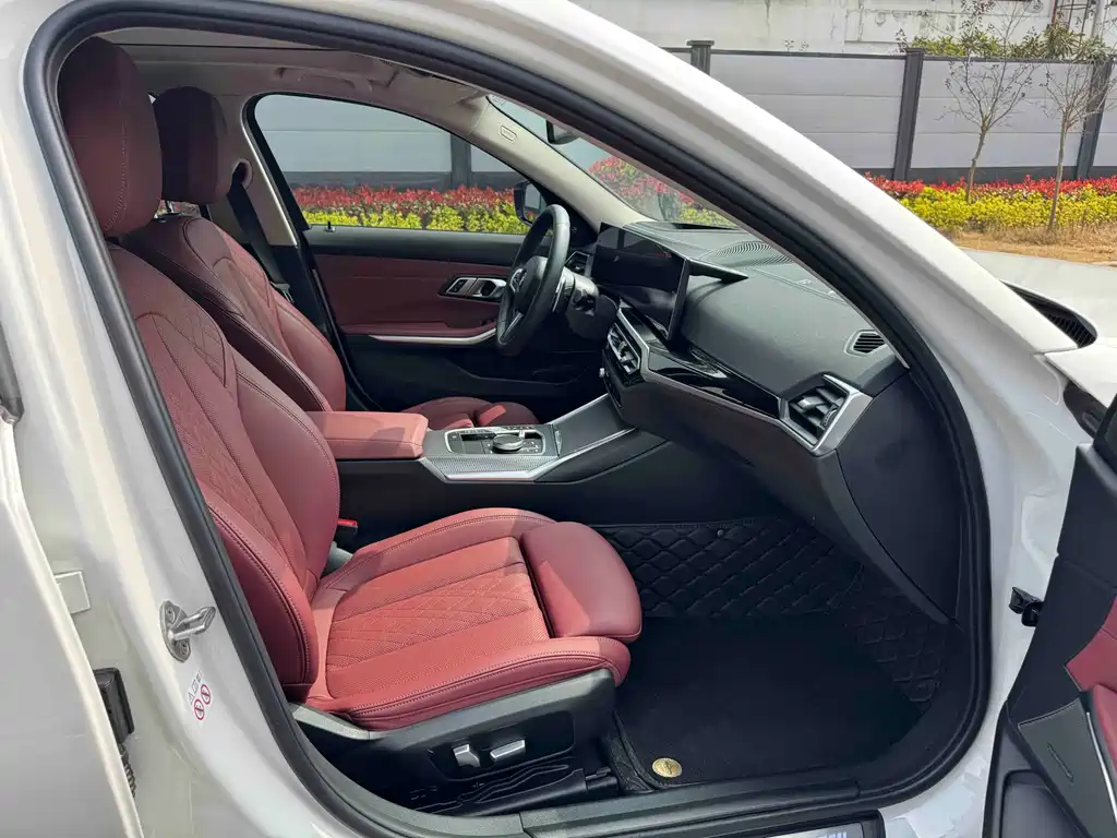 BMW 3 Series 3 2023 325Li M Sport