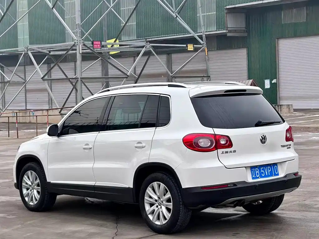 Volkswagen Tiguan 2012 2.0TSI AT Flagship