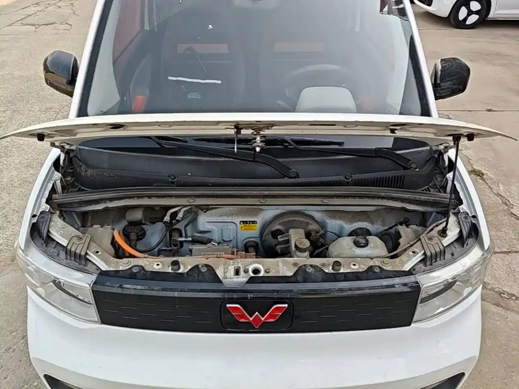 Wuling MINIEV — миниатюра 20