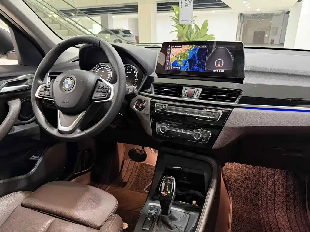 BMW X1 — миниатюра 6