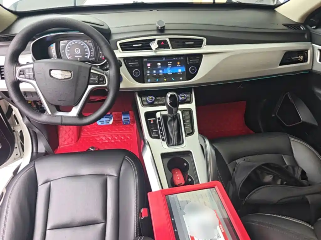Geely Boyue — миниатюра 10