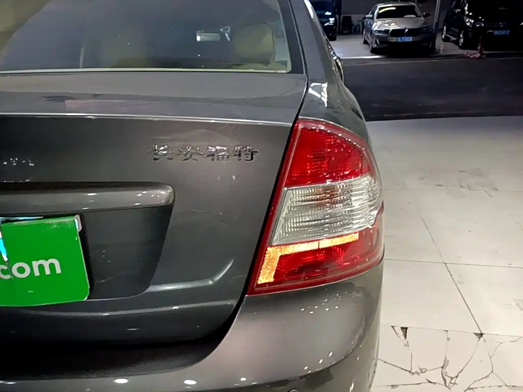 Ford Focus — миниатюра 8