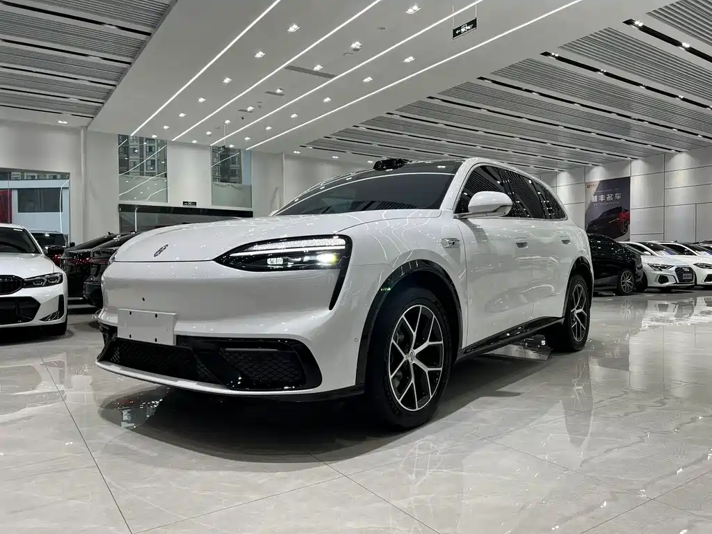 AITO AITO M6