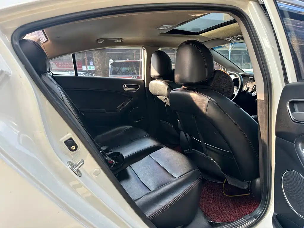 Kia K3 — миниатюра 7