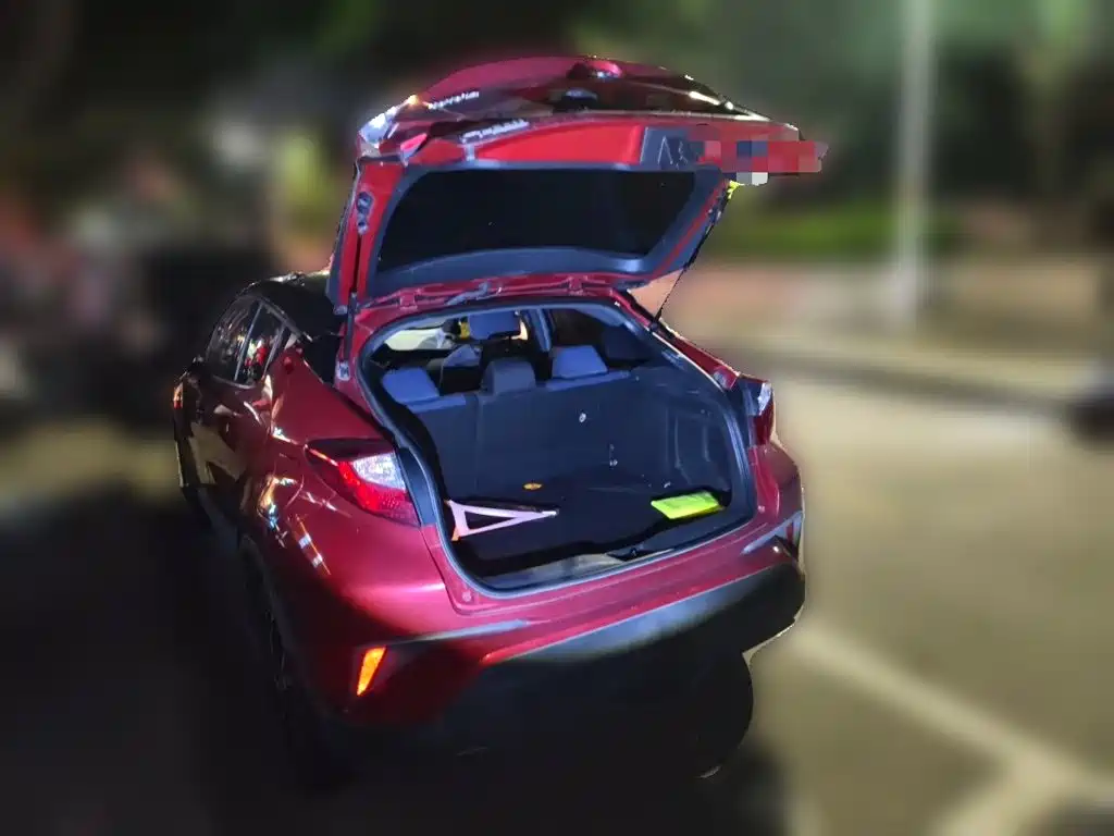 Toyota C-HR — миниатюра 10