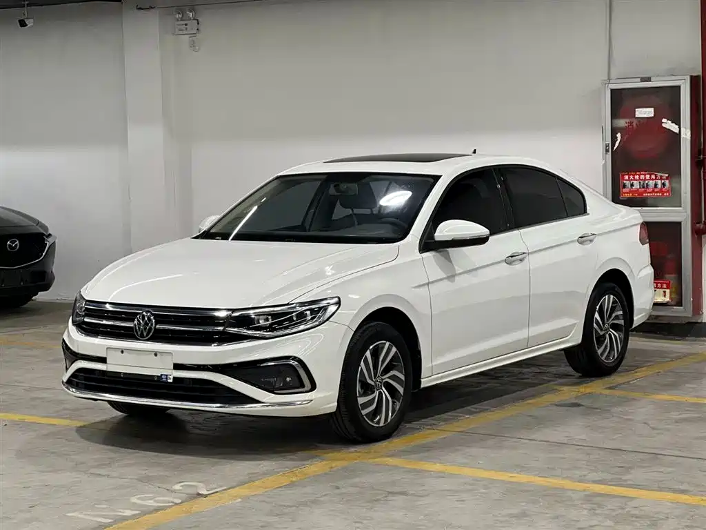 Volkswagen Bora 2023