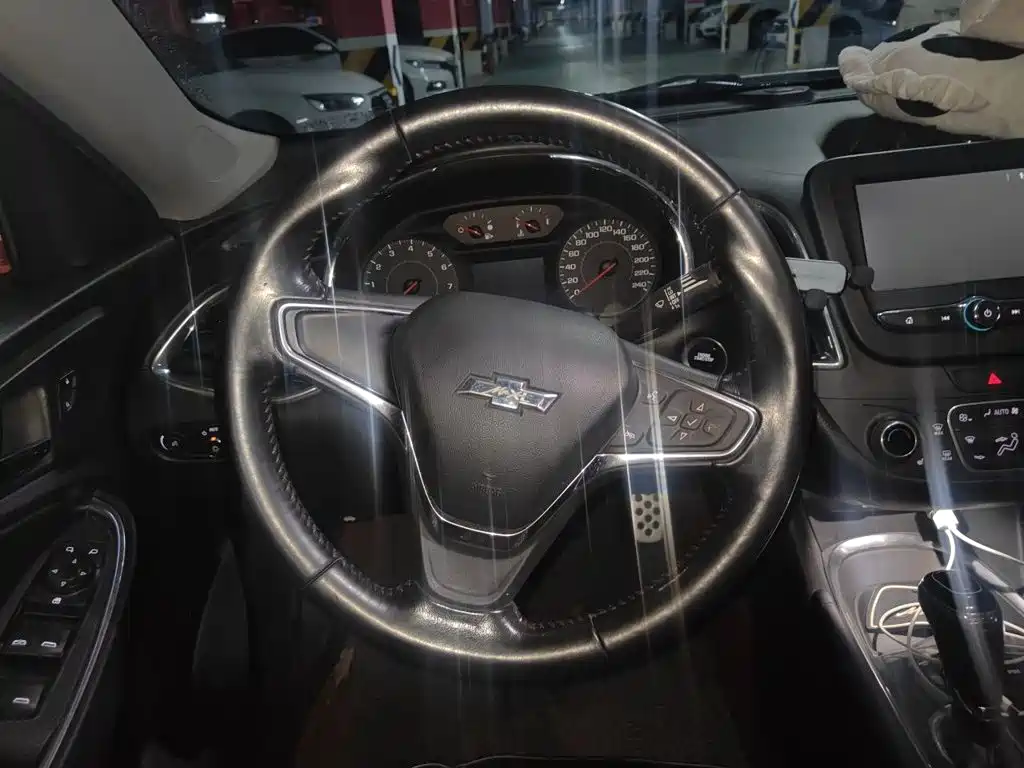 Chevrolet Malibu XL — миниатюра 11