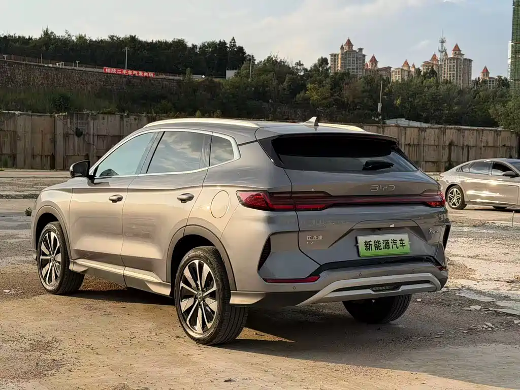 BYD PLUS New Energy — миниатюра 7
