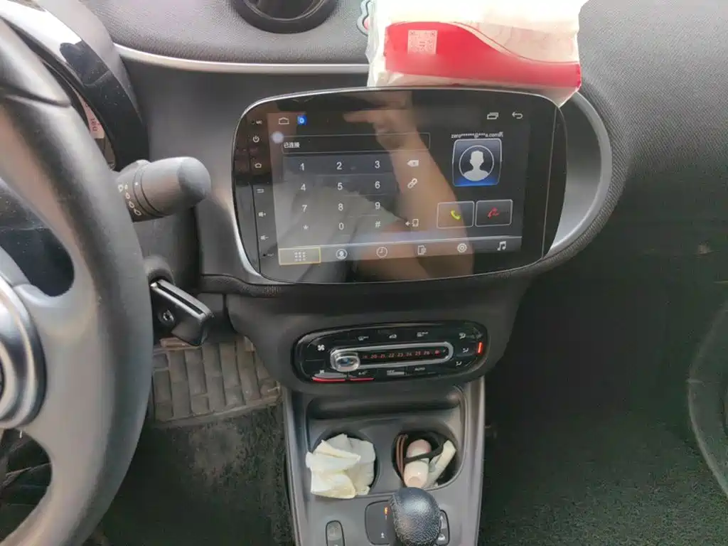 smart Smart Fortwo — миниатюра 12