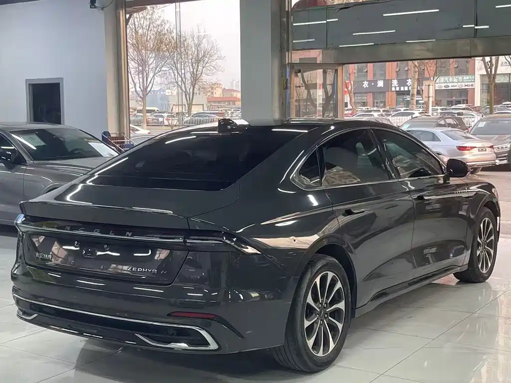 Lincoln Z 2022 i Premium