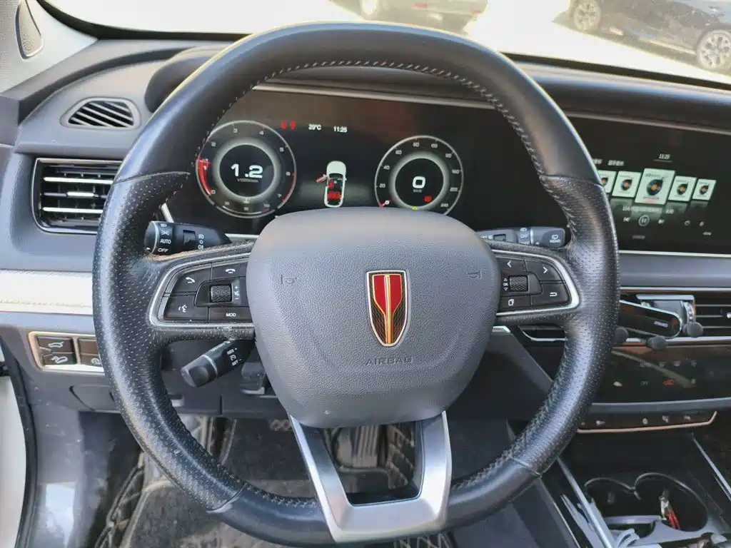 Hongqi Hongqi HS5 — миниатюра 12