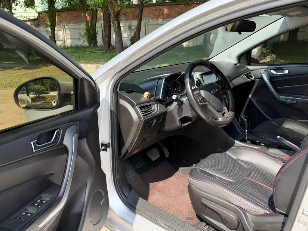 Chery Arrizo 5 — миниатюра 8
