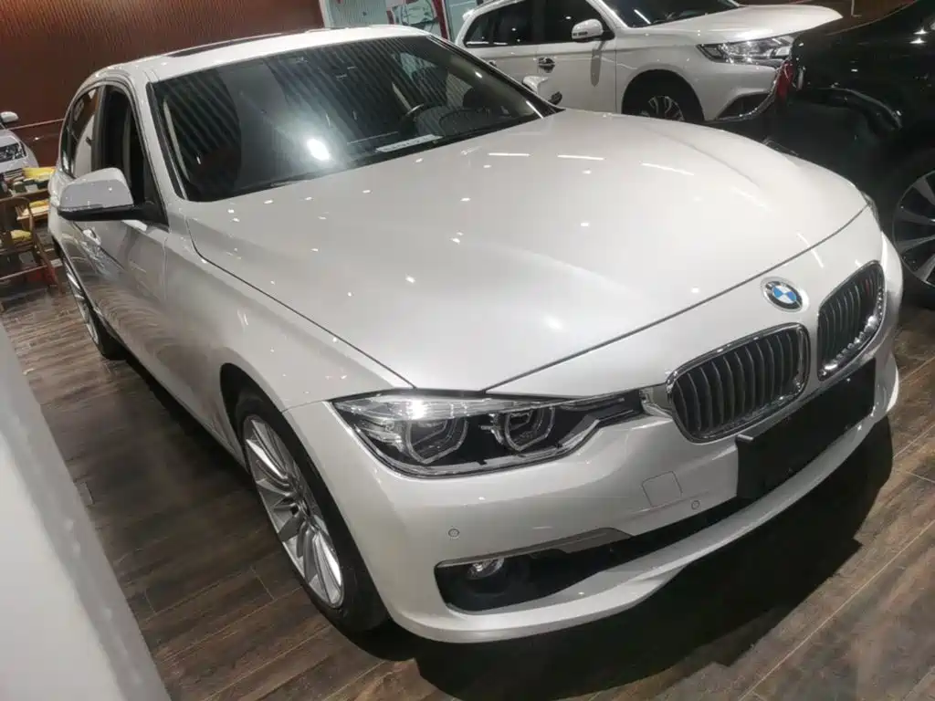 BMW 3 Series — миниатюра 4