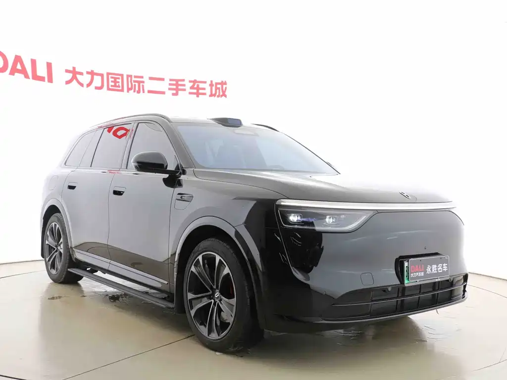 AITO ASK THE WORLD M8