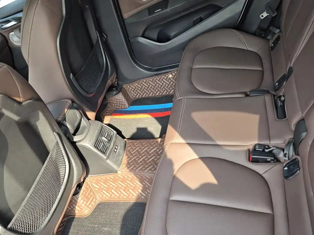 BMW X1 — миниатюра 12
