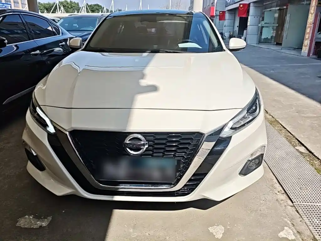 Nissan Teana — миниатюра 3