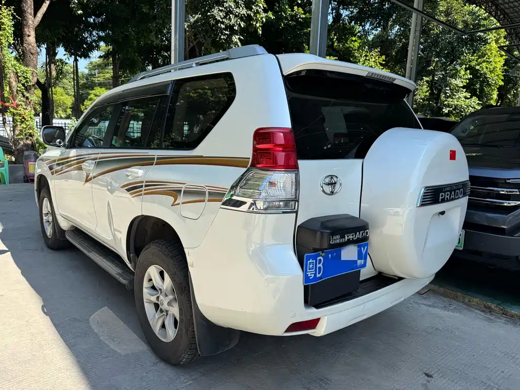 Toyota Prado (Import) — миниатюра 4