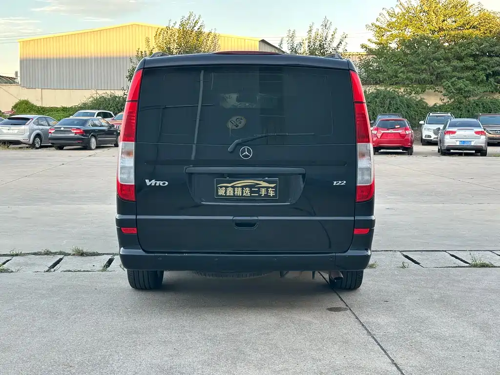 Mercedes-Benz Vito — миниатюра 14