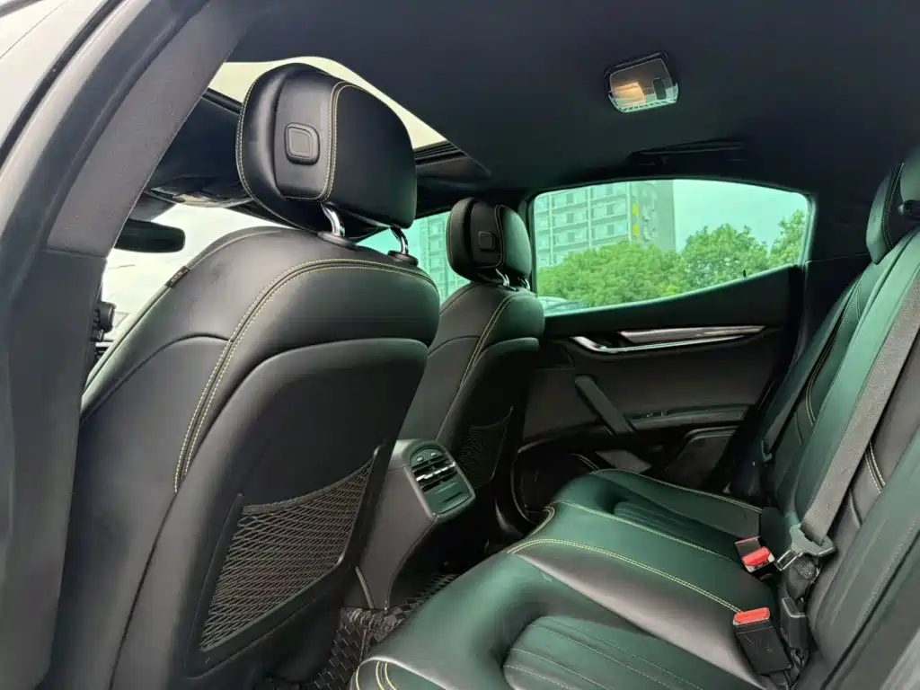 Maserati Ghibli — миниатюра 5