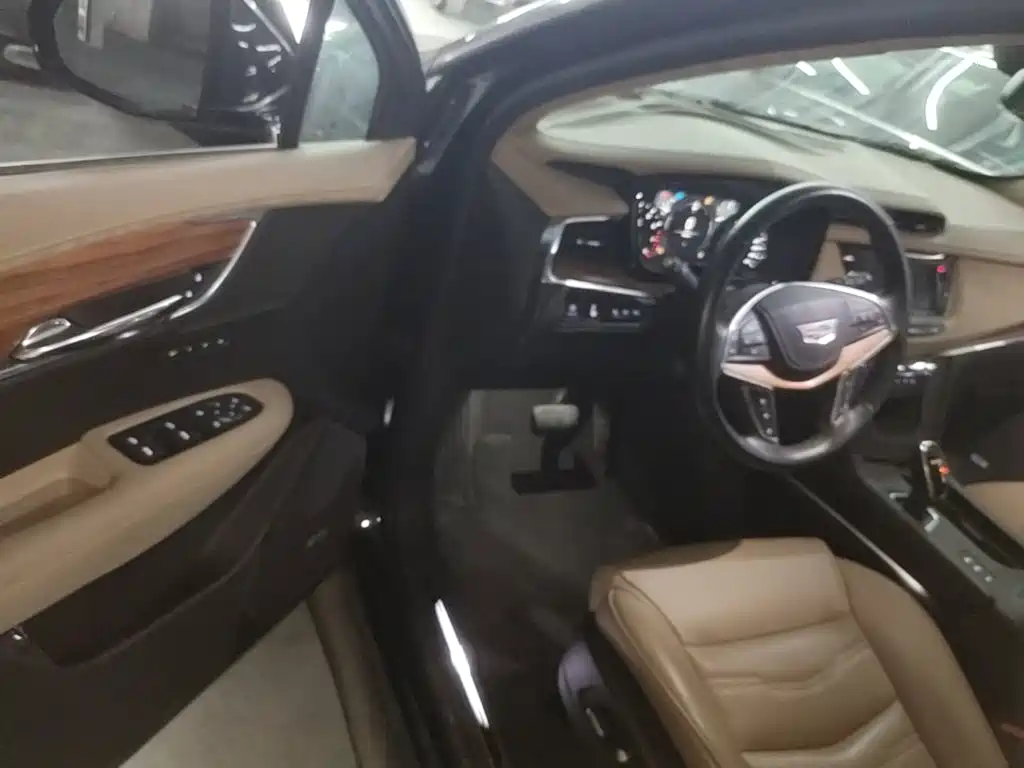 Cadillac XT5 — миниатюра 16