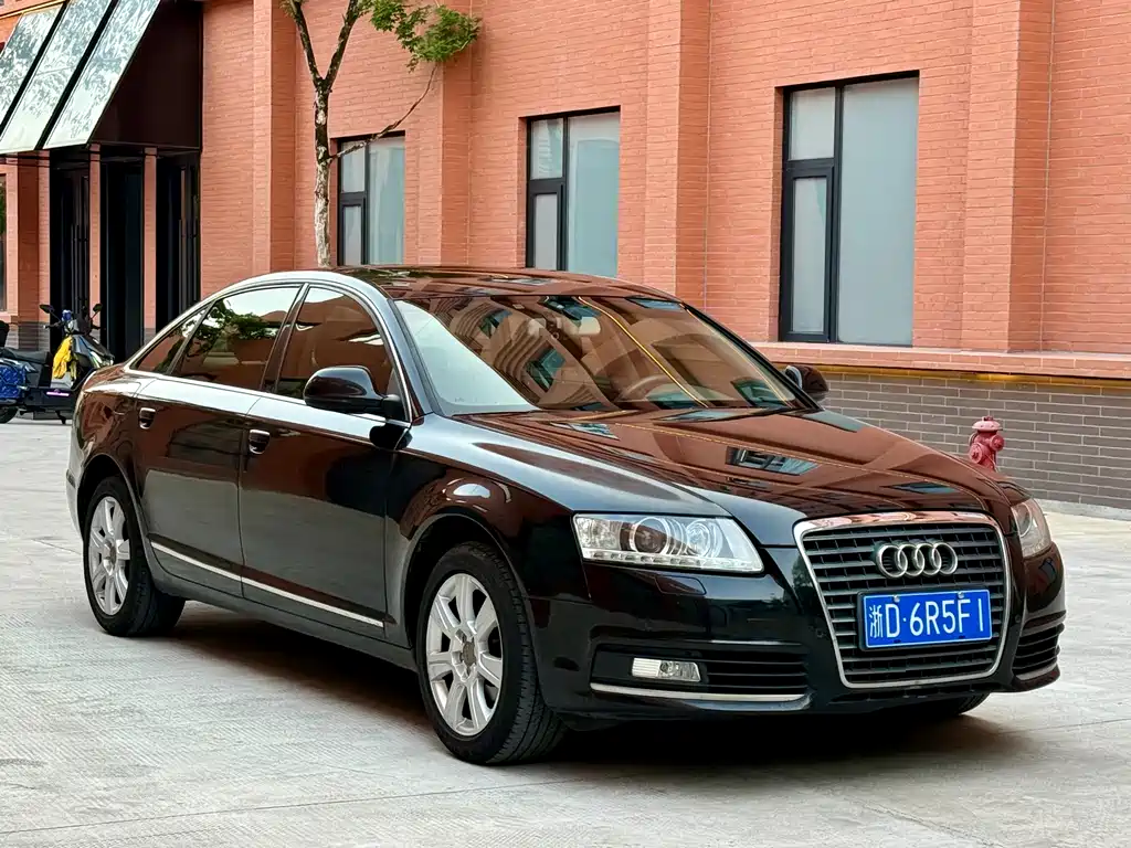 Audi A6L 2011 2.8 FSI Comfort