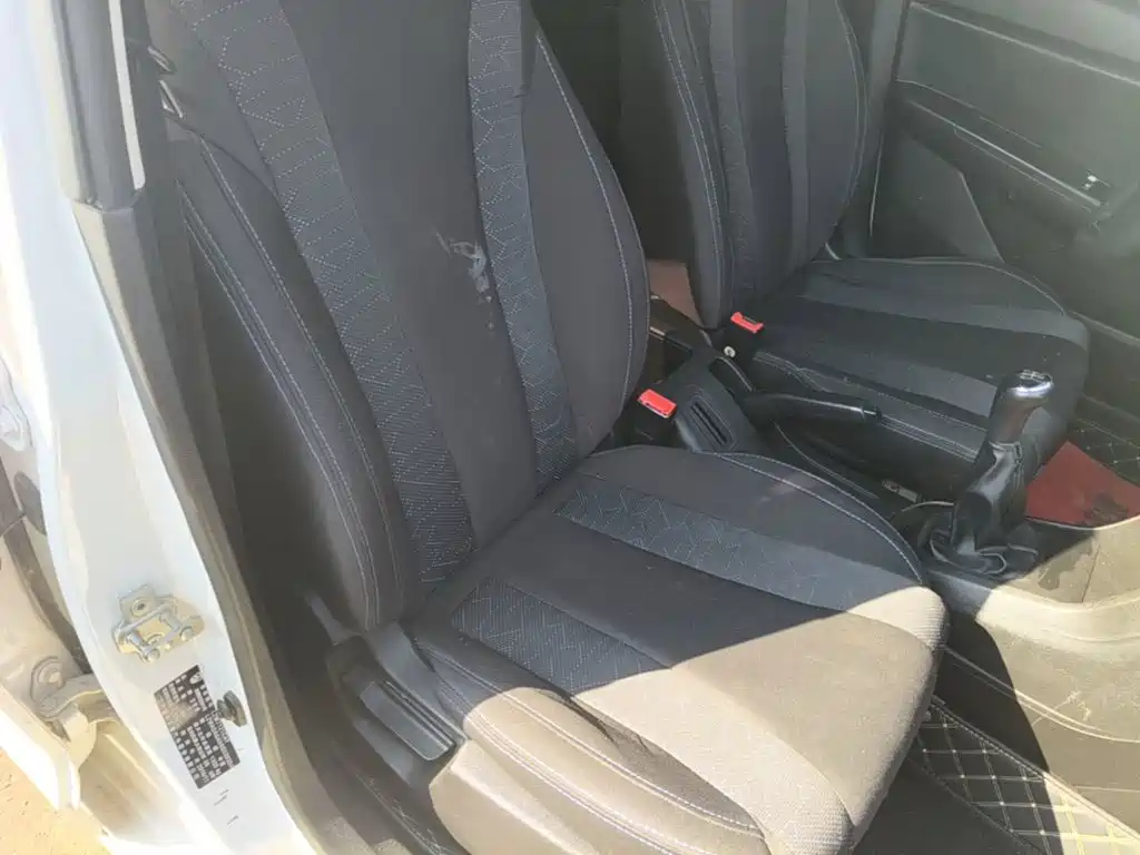 Baojun 310 — миниатюра 25