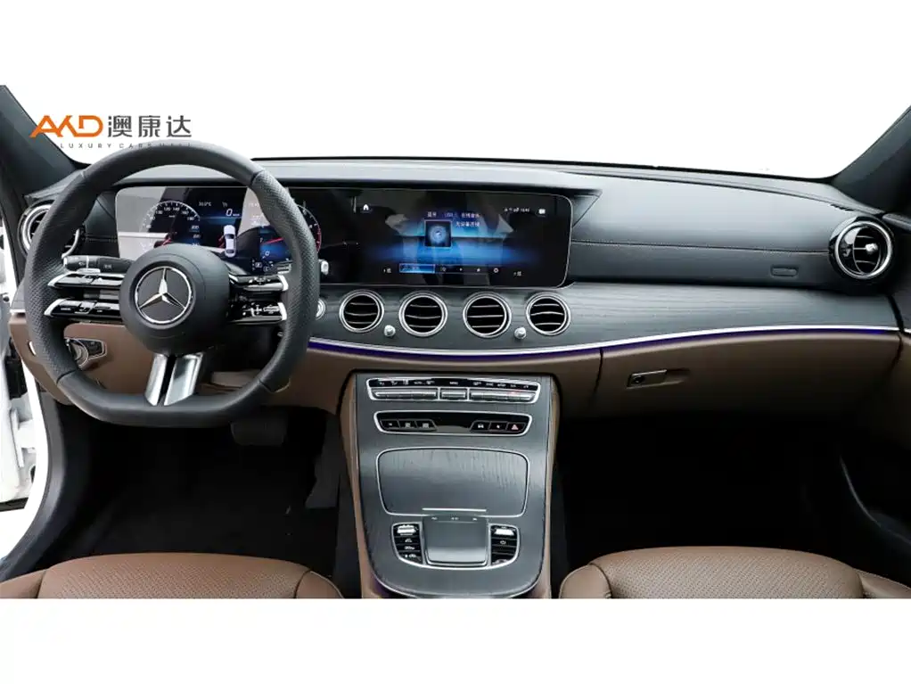 Mercedes-Benz E-Class — миниатюра 5