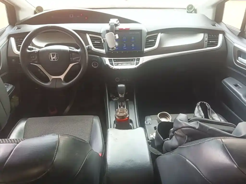 Honda Jade — миниатюра 10