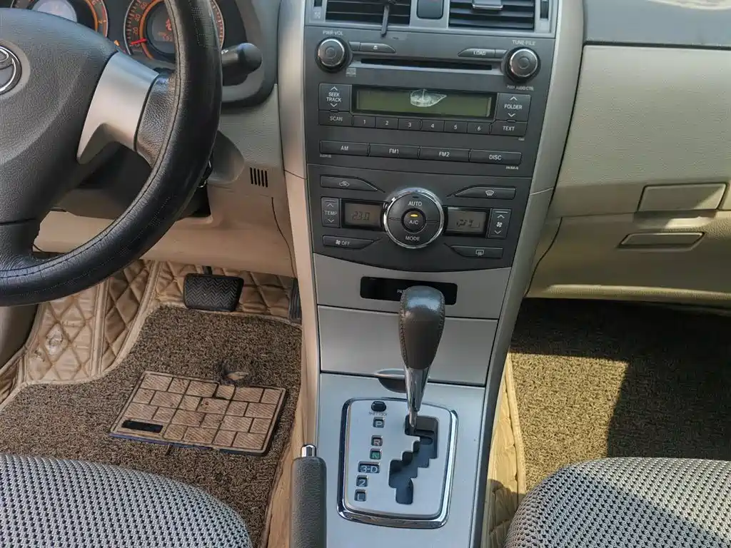 Toyota Corolla — миниатюра 9