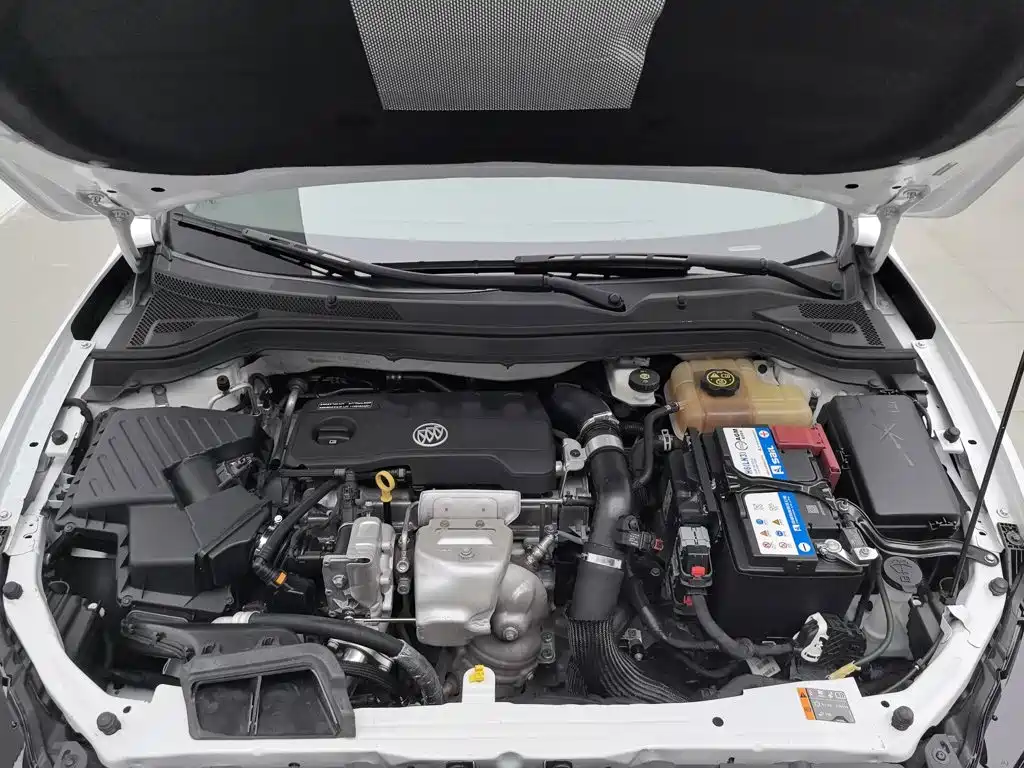 Buick Excelle — миниатюра 6