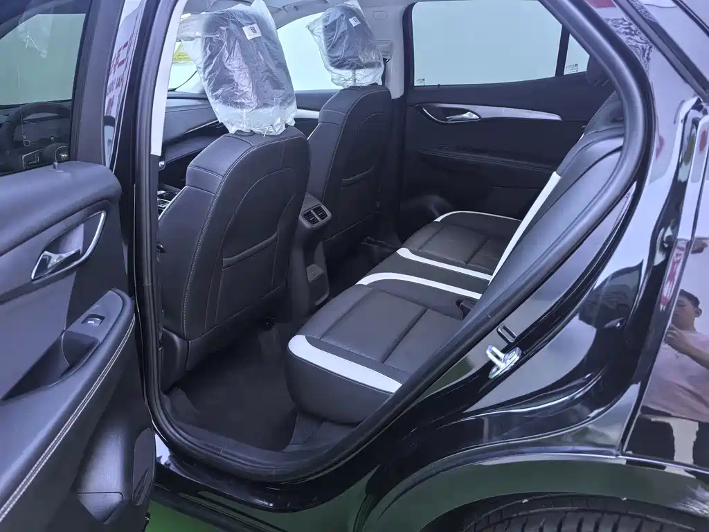 Buick Envision S — миниатюра 8