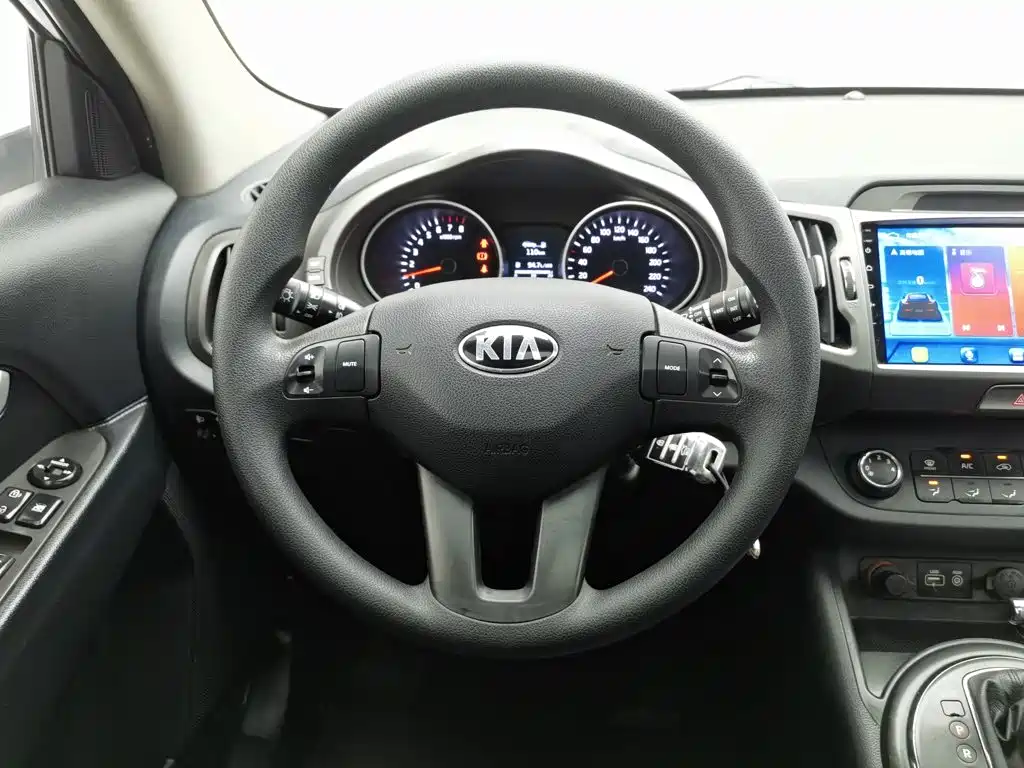 Kia Sportage — миниатюра 11