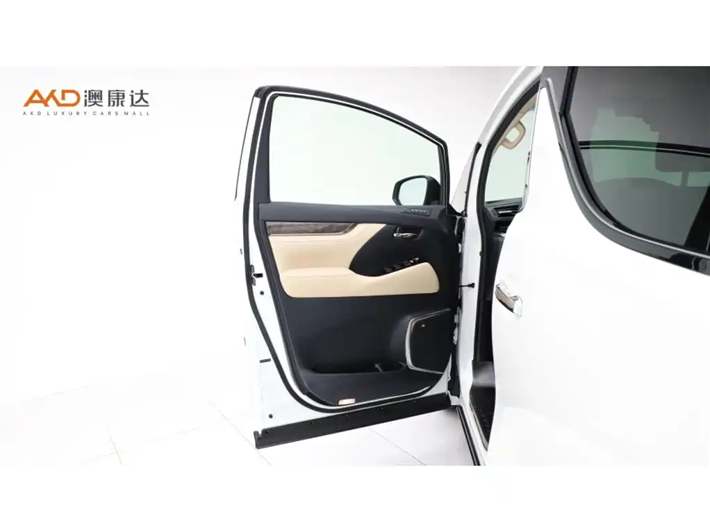Toyota Vellfire — миниатюра 11