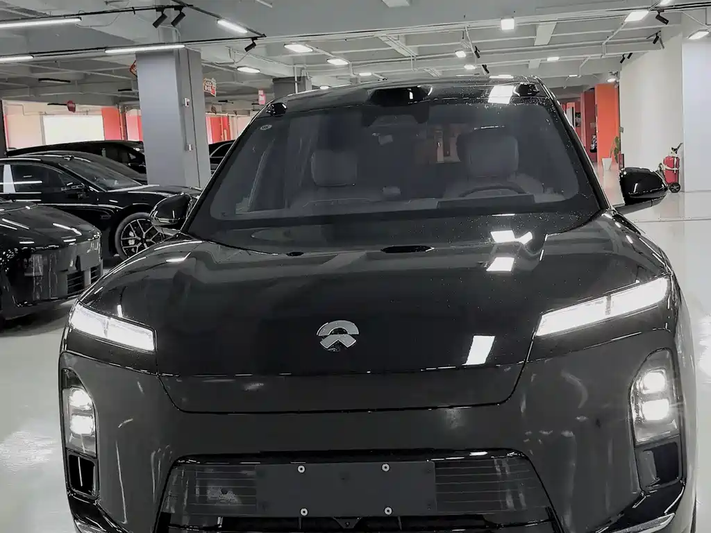 NIO ES8 — миниатюра 2