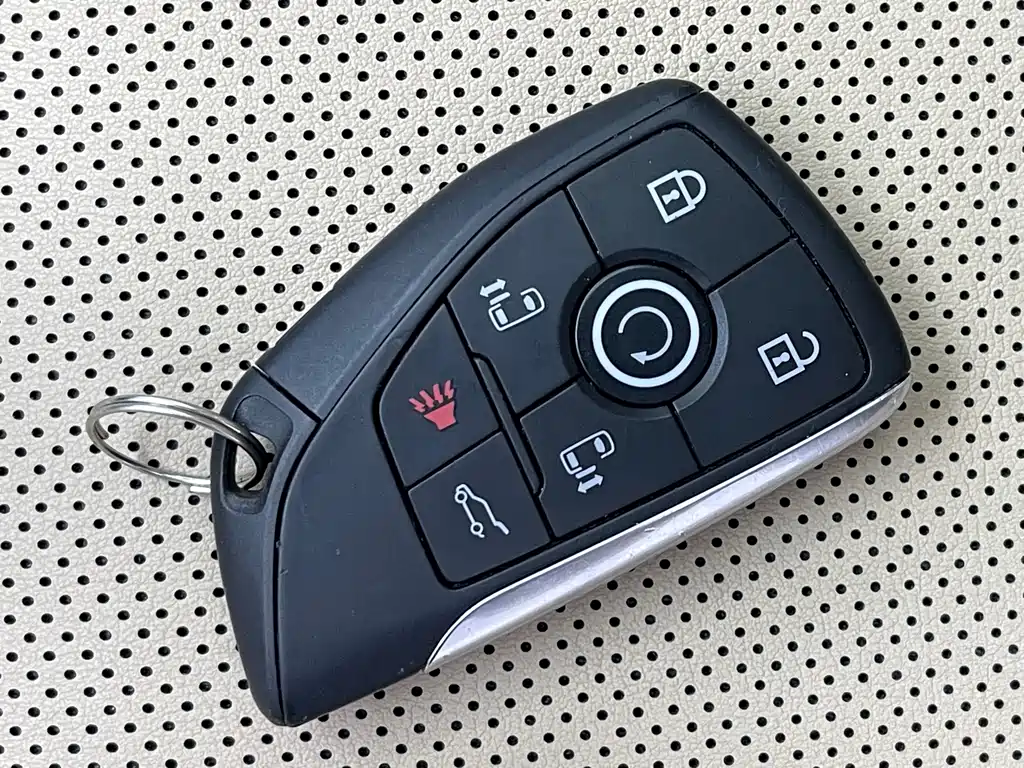 Buick GL8 Hybrid — миниатюра 15