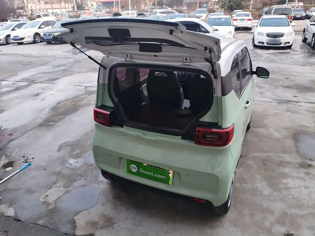Wuling MINIEV — миниатюра 19