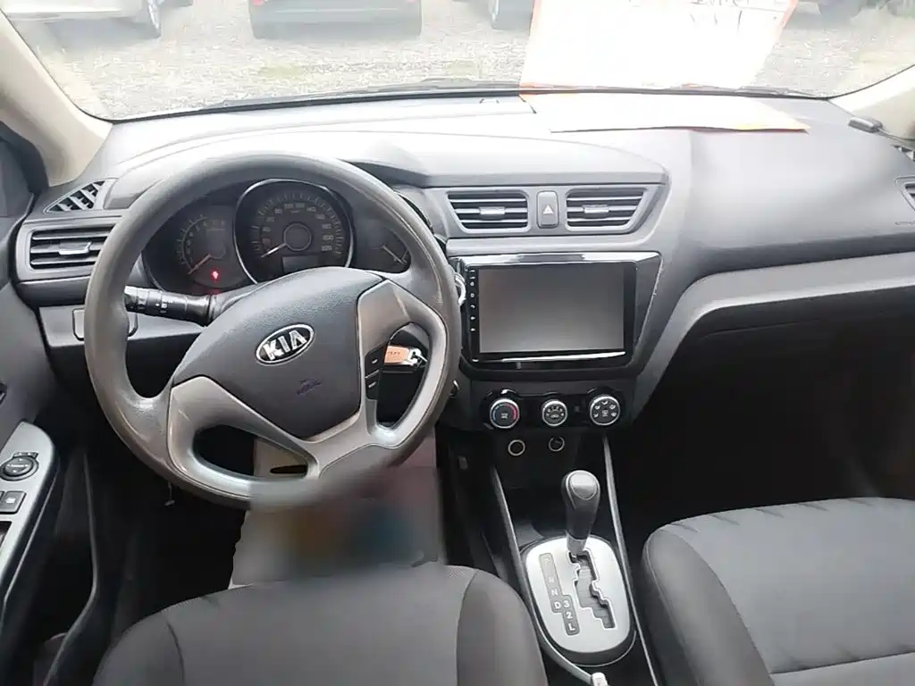 Kia K2 — миниатюра 10