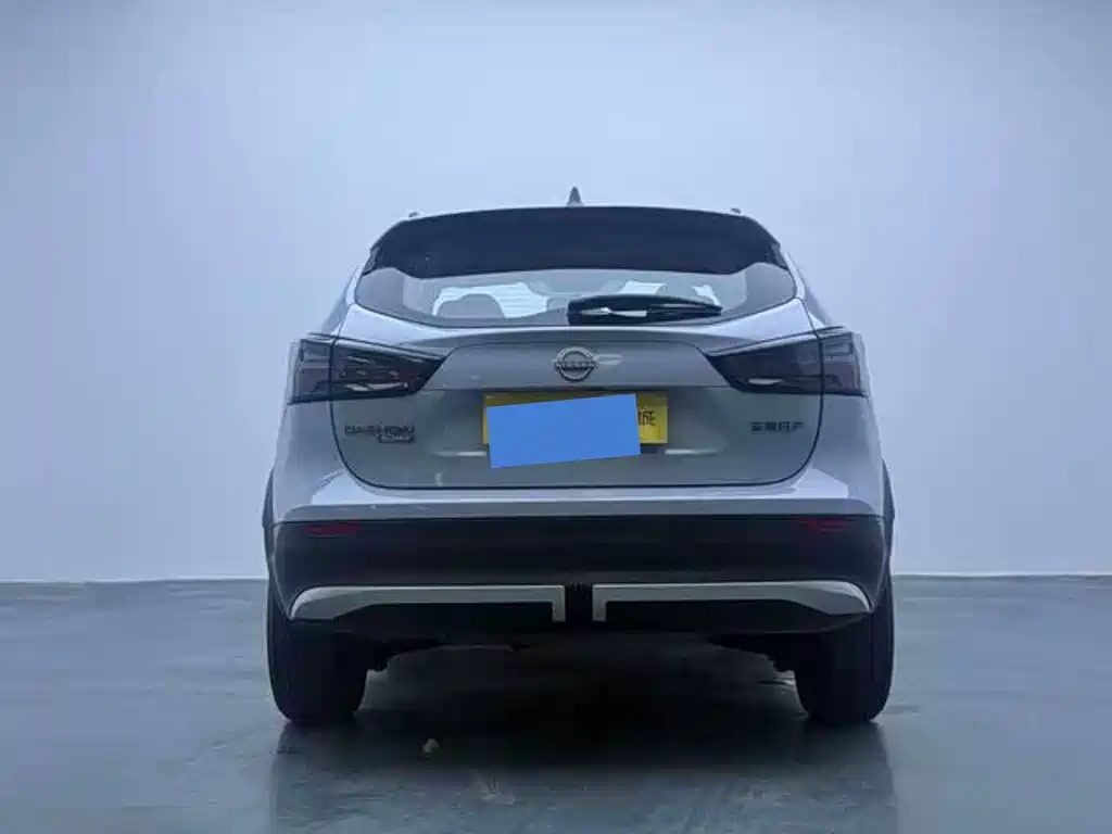 Nissan Qashqai — миниатюра 4