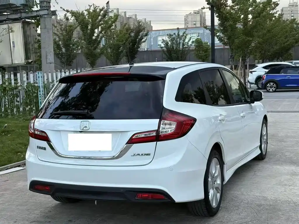 Honda Jade — миниатюра 7