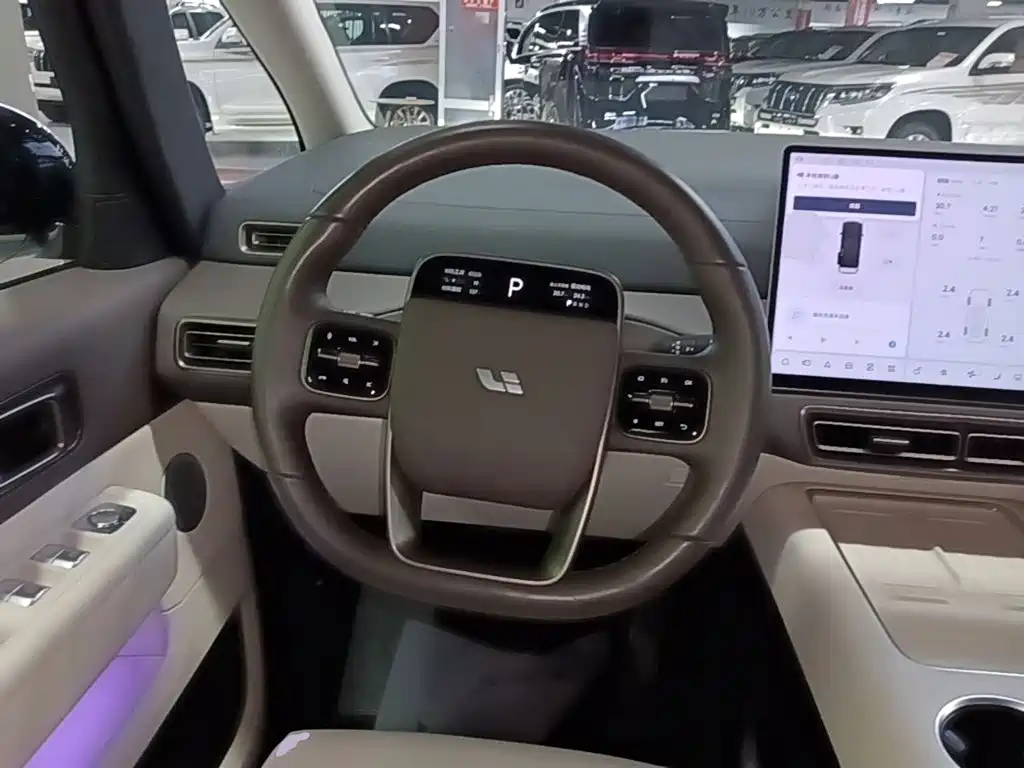 Li Auto Li MEGA — миниатюра 11
