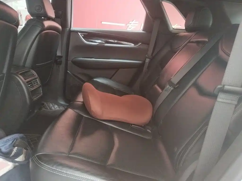 Cadillac XT5 — миниатюра 13