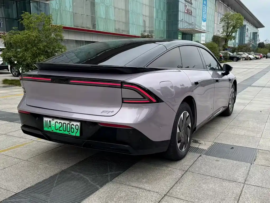 XPeng P7+ — миниатюра 9
