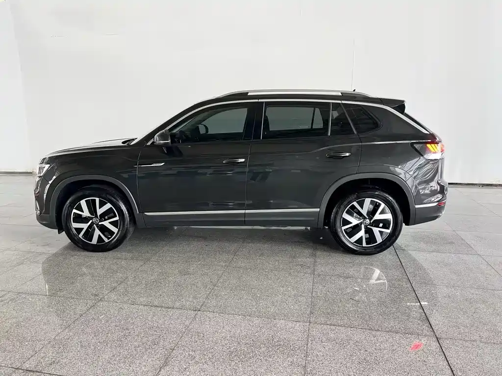 Volkswagen Tayron — миниатюра 2