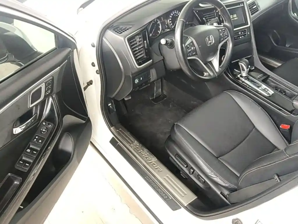 Honda Spirior — миниатюра 16