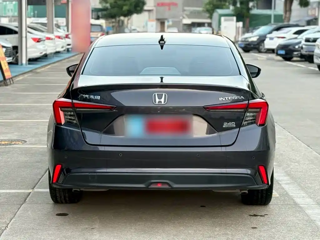 Honda Integra — миниатюра 8